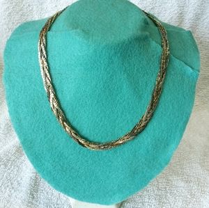 Women's 3 stranded criss cross stylen